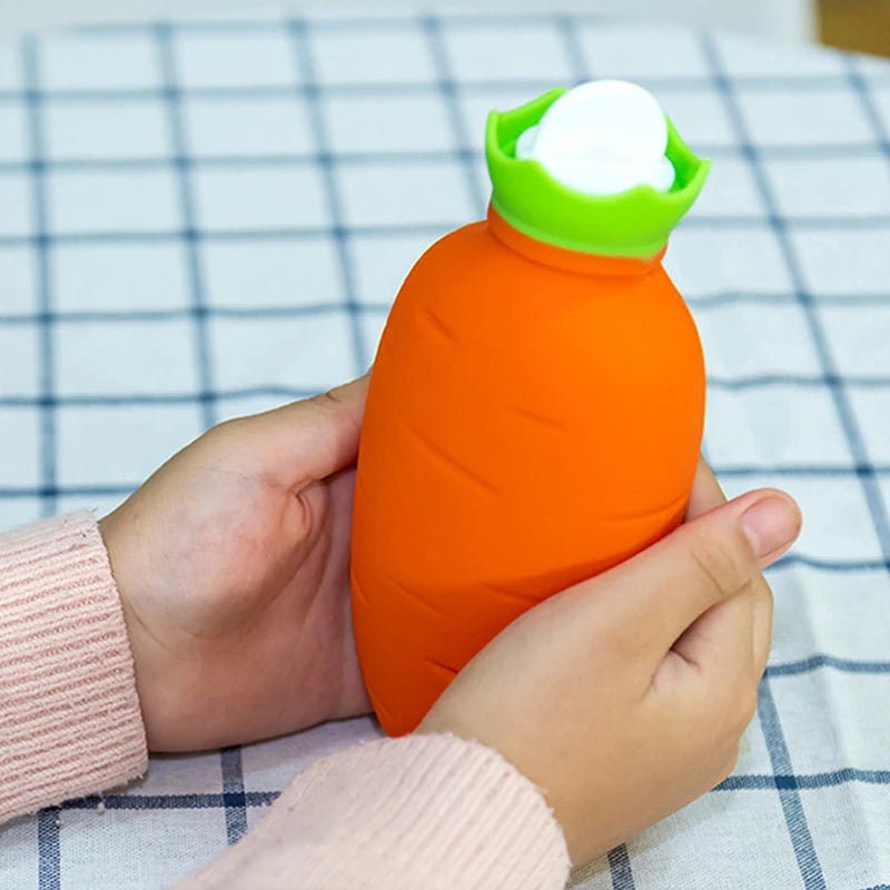 Bouillotte Silicone Mini - Compagnon de Chaleur Portable et Élégant